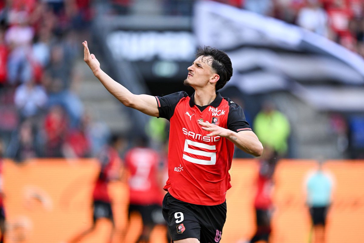 Instant Foot ⚽️ tweet media