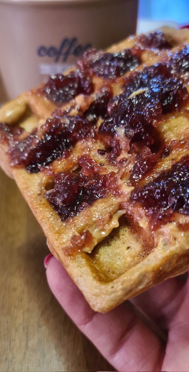 La_Contreras tweet media