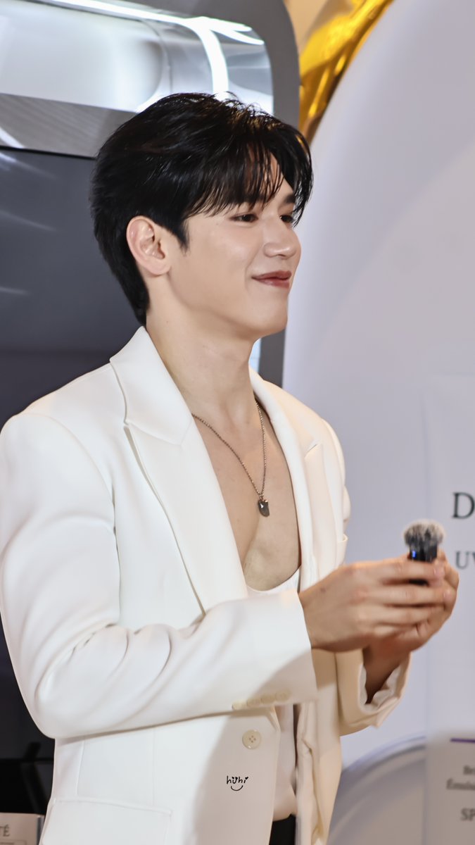 nathuhiqx's tweet image. ☺️💘

#Newwiee @new_thitipoom
#DecortexNewwiee
-
#huhisnapshot