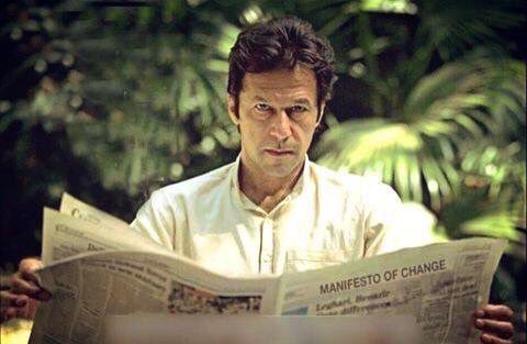 Ze_Views's tweet photo. عمران خان نے ایک ایسی نسل کو پروان چڑھایا جو سیاسی شعور سے نابلد تھی.
آج وہی نسل شعور کی سیڑھیاں چڑھ کر ایسے بلند مقام پر پہنچ چکی ھے کہ اب لفافوں، ٹاؤٹوں اور مافیا کے خلاف آزادی کا علم اٹھائے قابضوں کی نیندیں حرام کر رہی ھے

نہ وہ جھکا نہ اس کی قوم جھکی
#خان_کی_جدوجہد_کے_30_سال https://t.co/njTEIXi0e0
