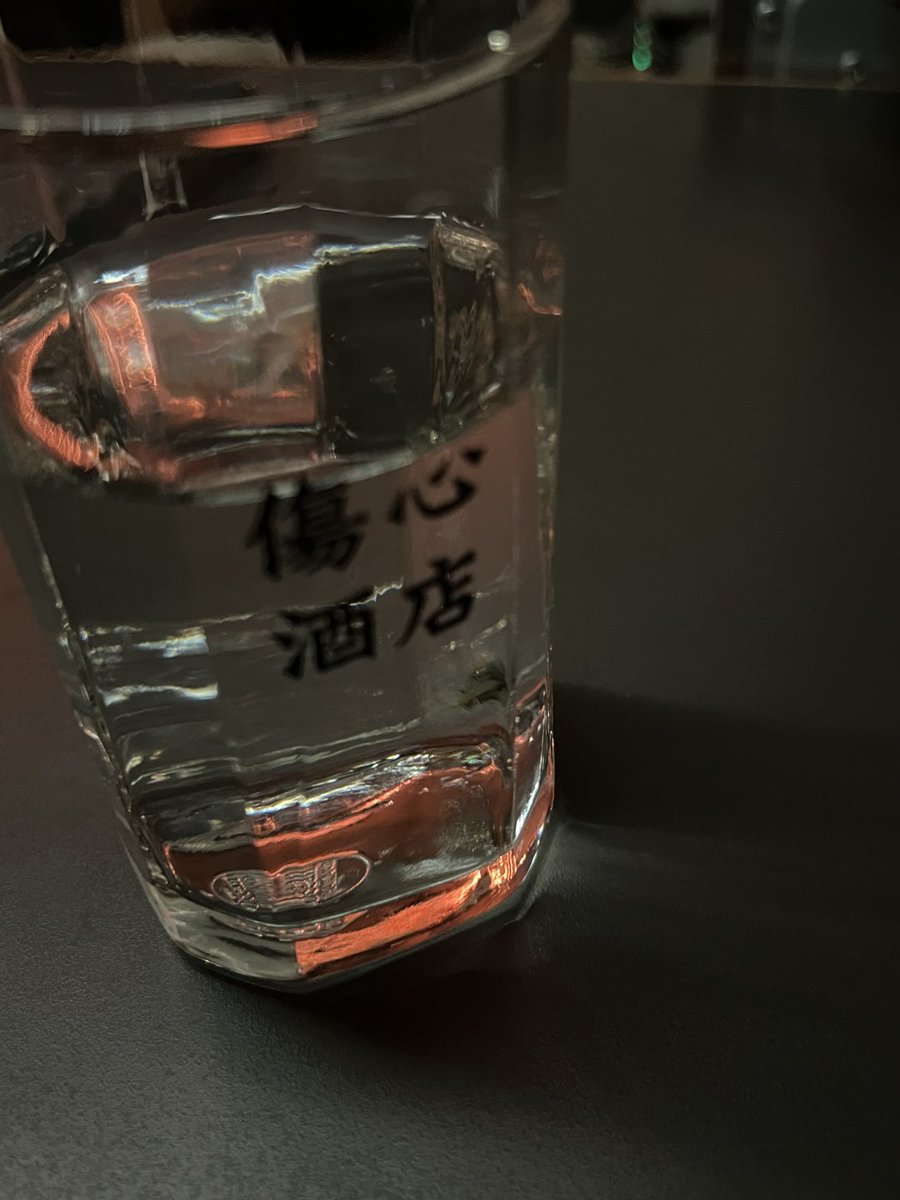 しおり tweet media