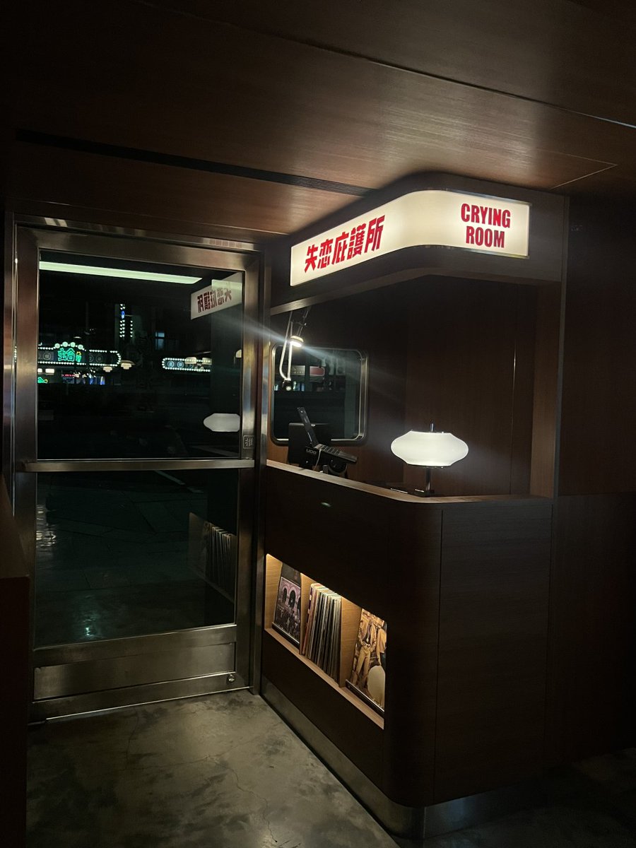 しおり tweet media