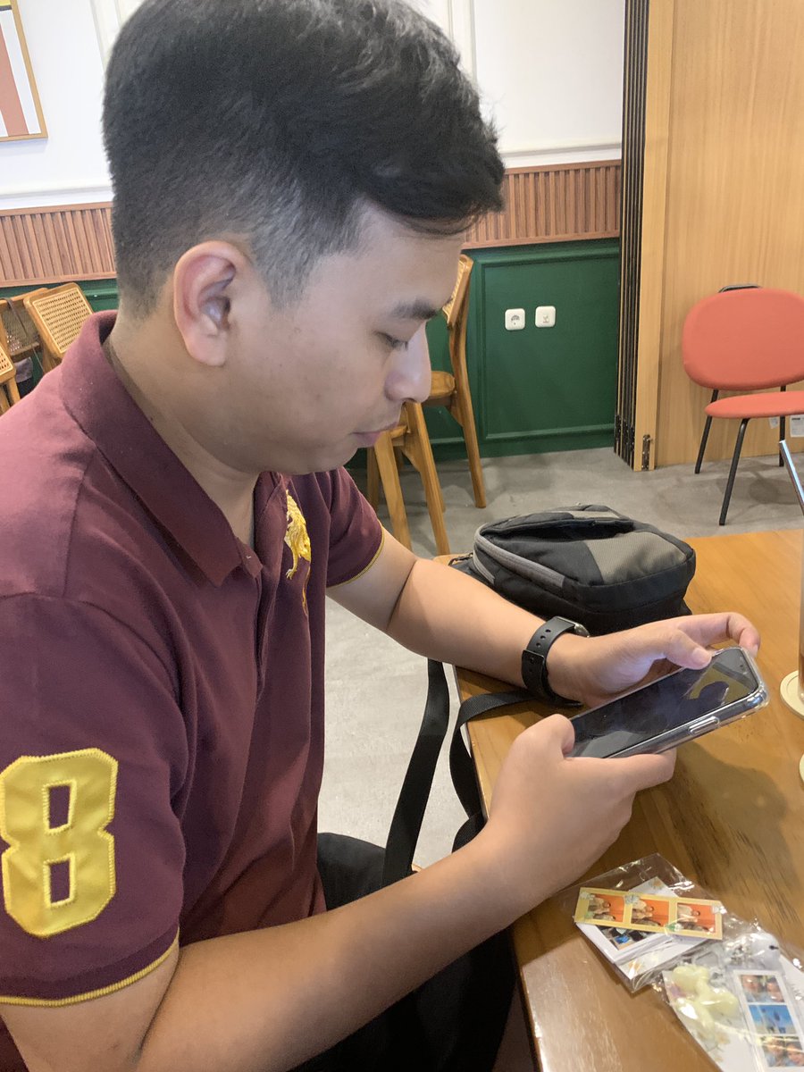 aku keren tweet media