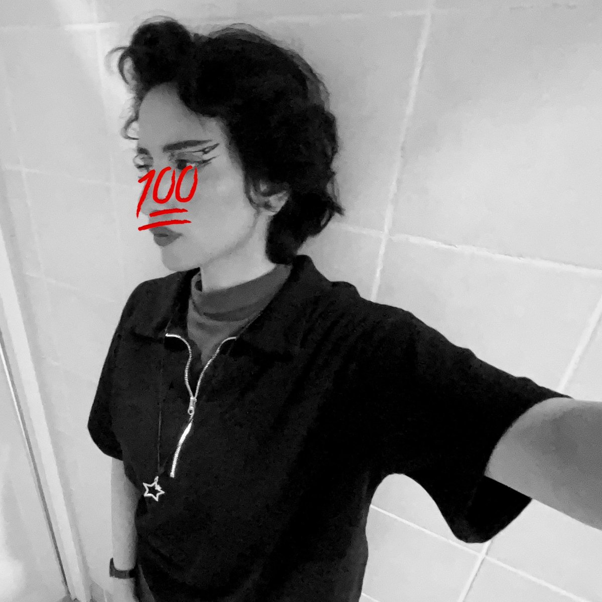 🦂 tweet media
