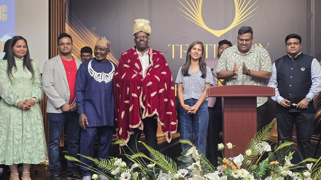 TheCITYLIGHTFGR's tweet image. We are very grateful to you #TESTIMONYHUB-FAVOUR ARENA for Hosting and taking care of our Bishop @FideleFmasengo  and for the actions you have done for him to show him respect and the great love you have for him. 

#loveinaction