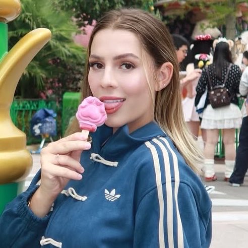 UpdateCharts tweet media