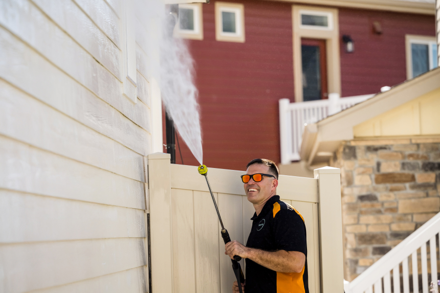 GlisteningCo's tweet image. We are ready to clean your house today!

Get your free estimate today! 
📆 subsil.io/GGrequest
📲 720-514-2558
🌐 glisteningcolorado.com

#denver #booknow #pressurewashing #coloradowindows #denverhomeservices #glisteningglass #ExteriorCleaning