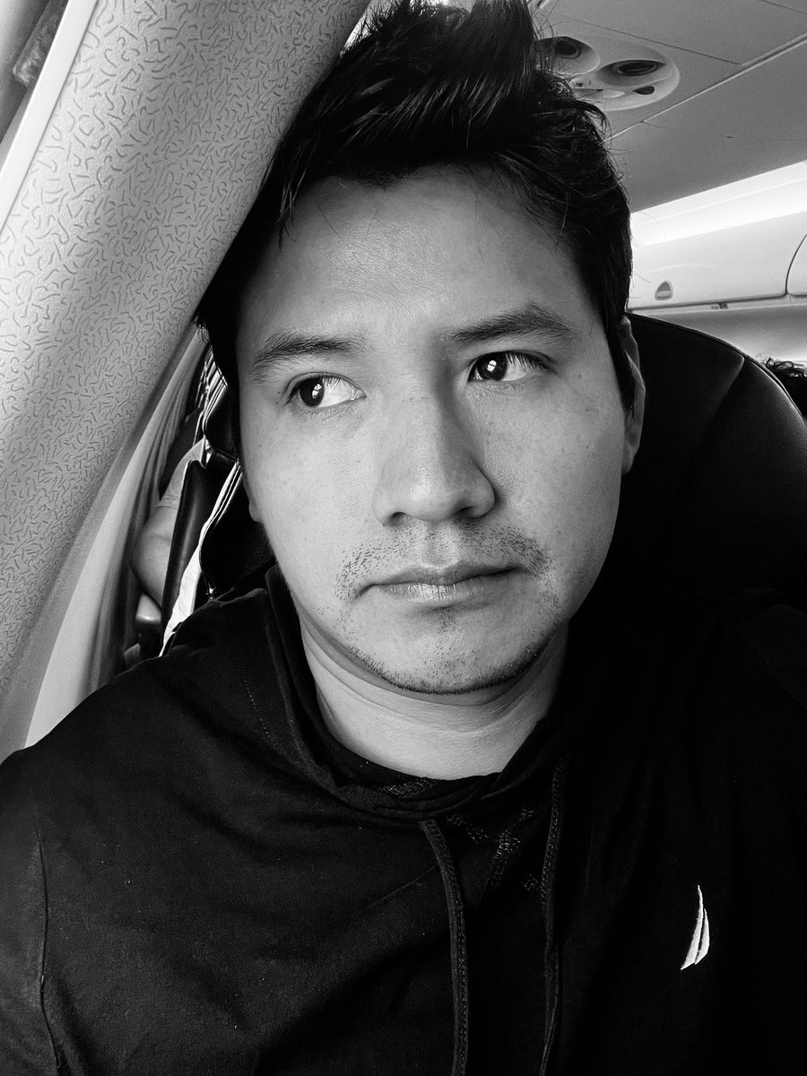 hUGOSANS's tweet photo. "Quiero aprenderte bien para cuando sólo quede tu recuerdo y tenga que descifrar lo que no me dices ahora". https://t.co/R0rVJSQ7fr