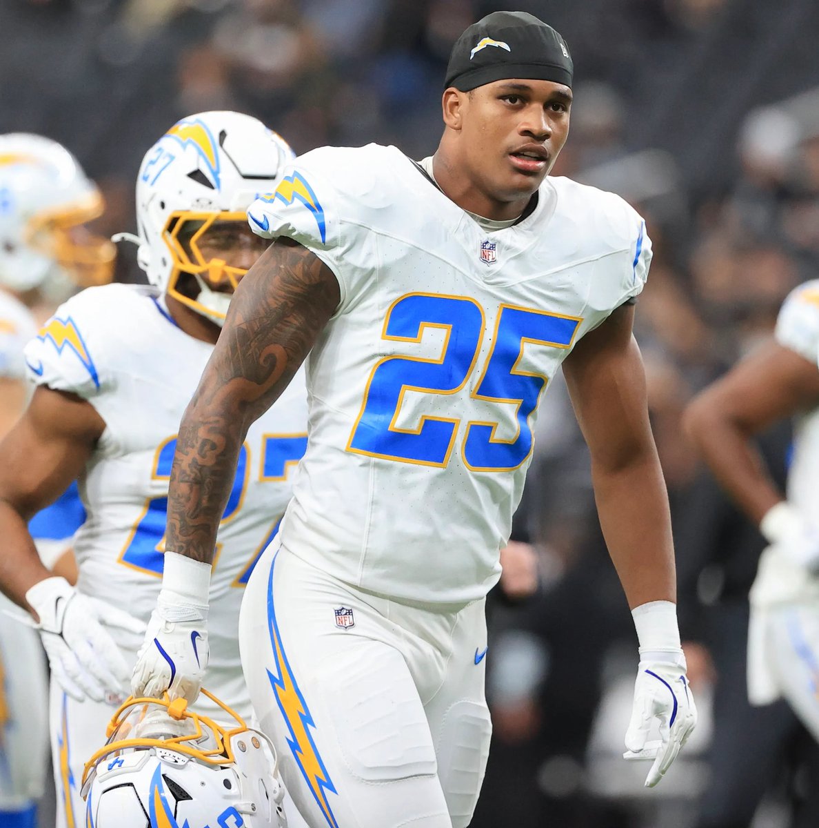 ChargersWorld tweet media