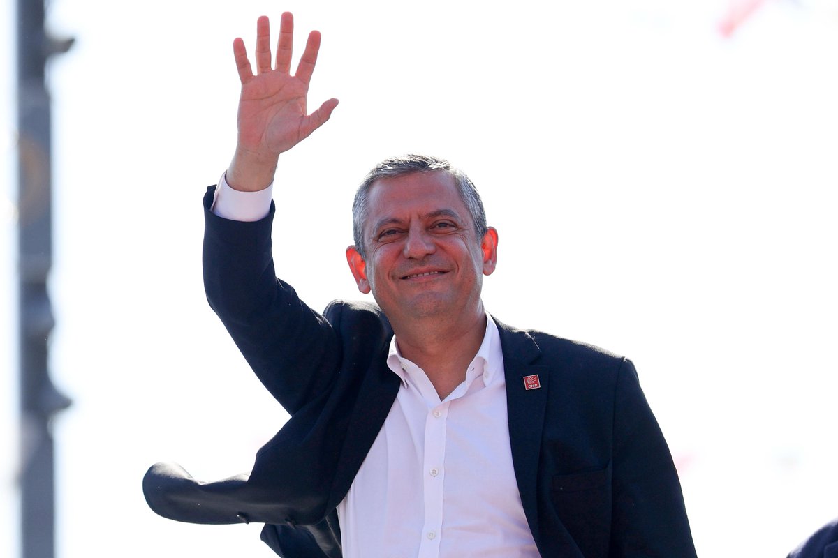 Özgür Özel tweet media