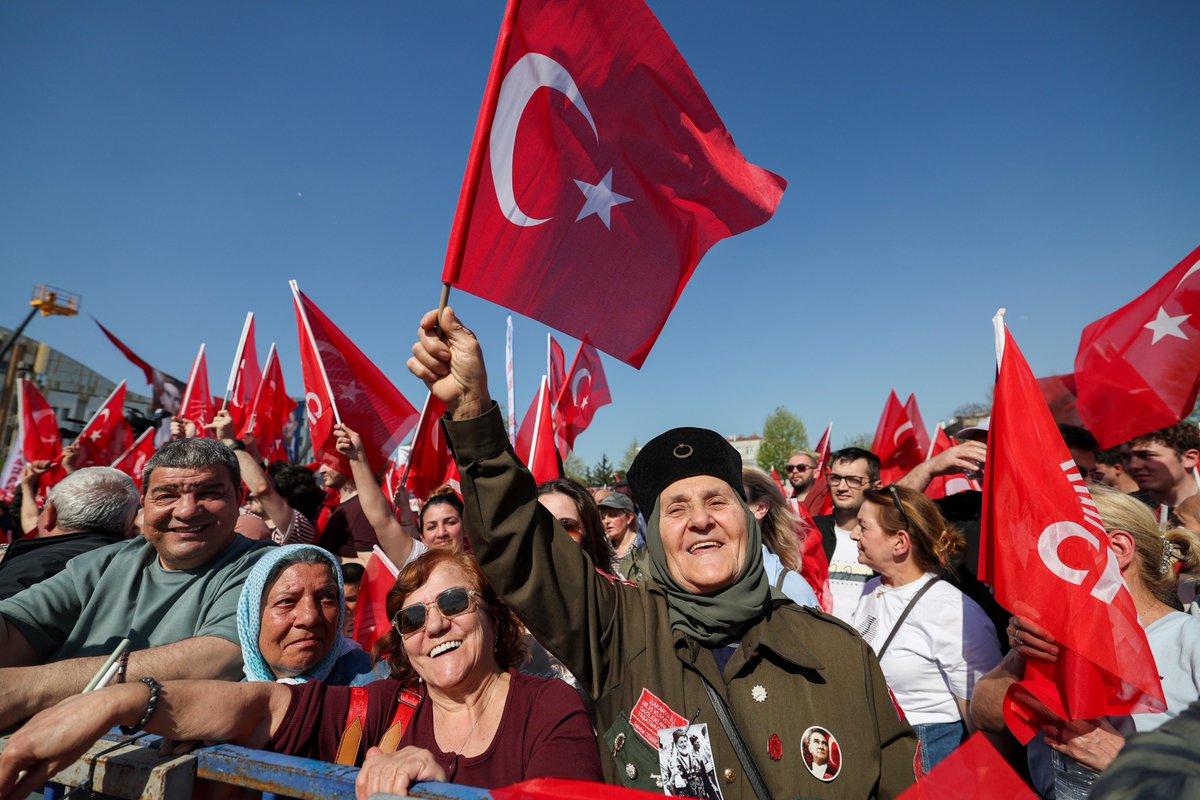 Özgür Özel tweet media