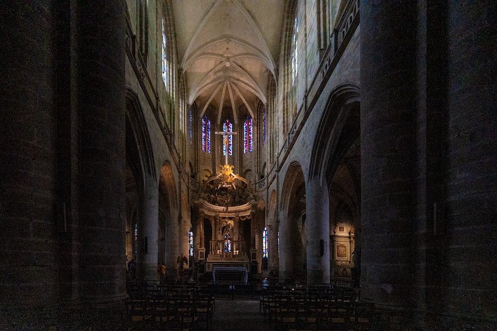 VagamundosViaje's tweet image. [NUEVO] Dinan en #Bretaña es una de las ciudades medievales más bellas de #Francia Recorre sus calles empedradas entre casas tradicionales de madera entramada para descubrirla #mydinancapfrehel @ExploreFranceES @bretagne @regionbretagne 

vagamundosviajeros.com/francia-bretan…
