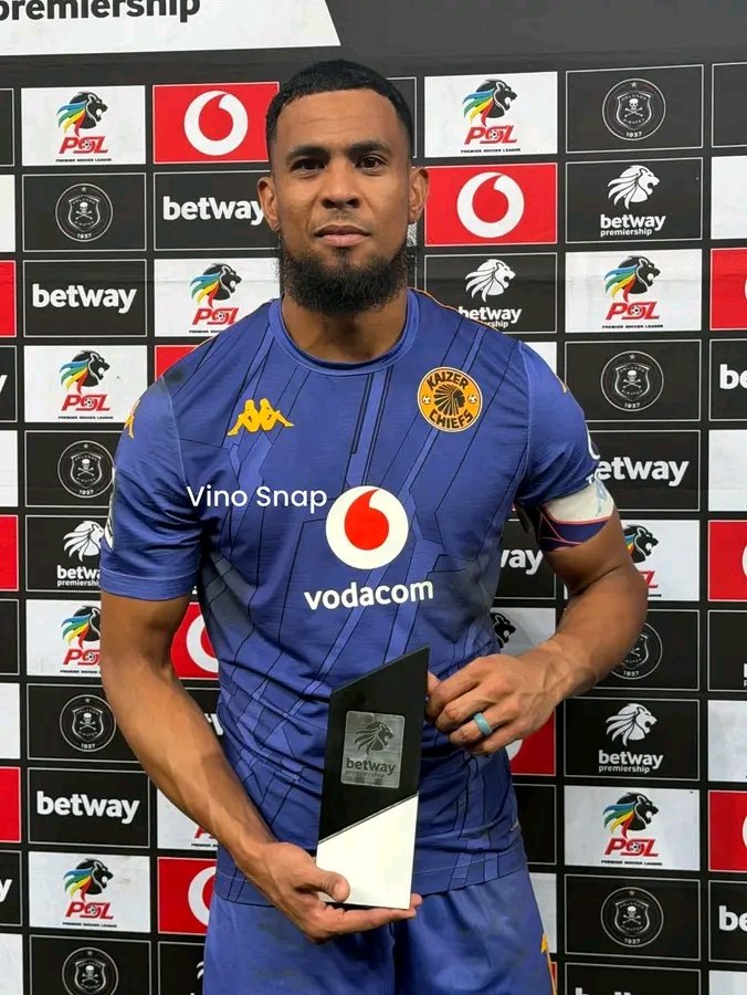 uzalolwami's tweet photo. Goalkeeper of the season❤️ https://t.co/8Uf4EJRboi