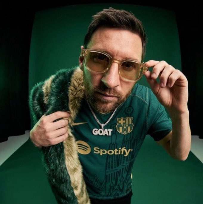 𝐁𝐀𝐒𝐄𝐄𝐓™🧃 tweet media