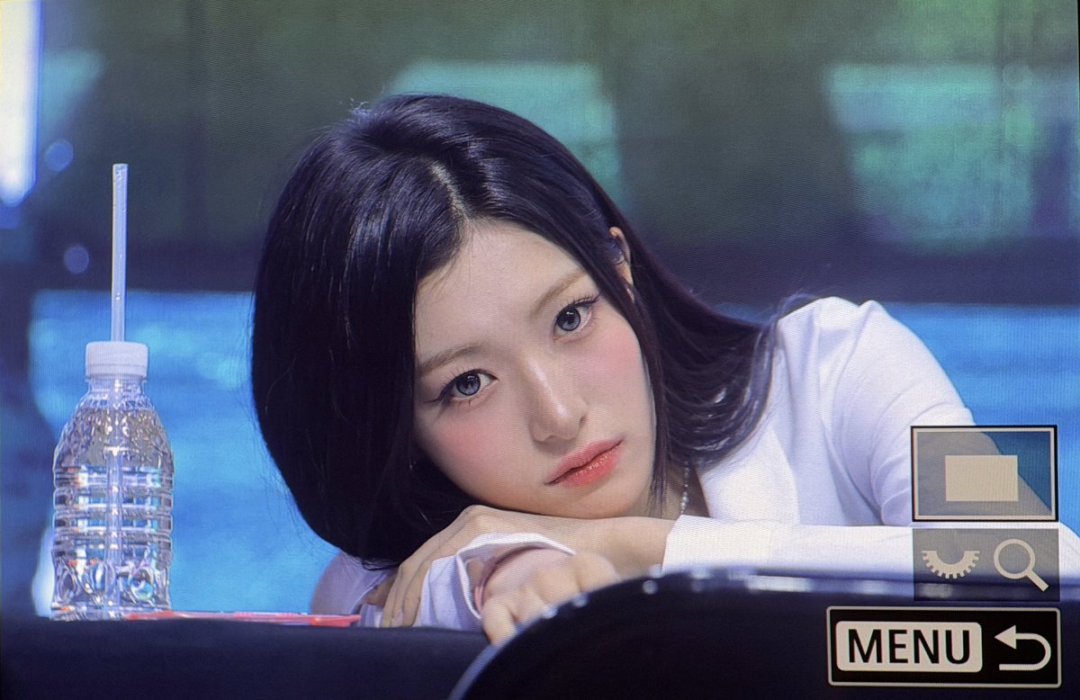 summerlike_0923's tweet photo. 260426

#오드유스 #써머 #은서 #꼬질이은서 
#ODDYOUTH #SUMMER https://t.co/Yc8gIxAcLk