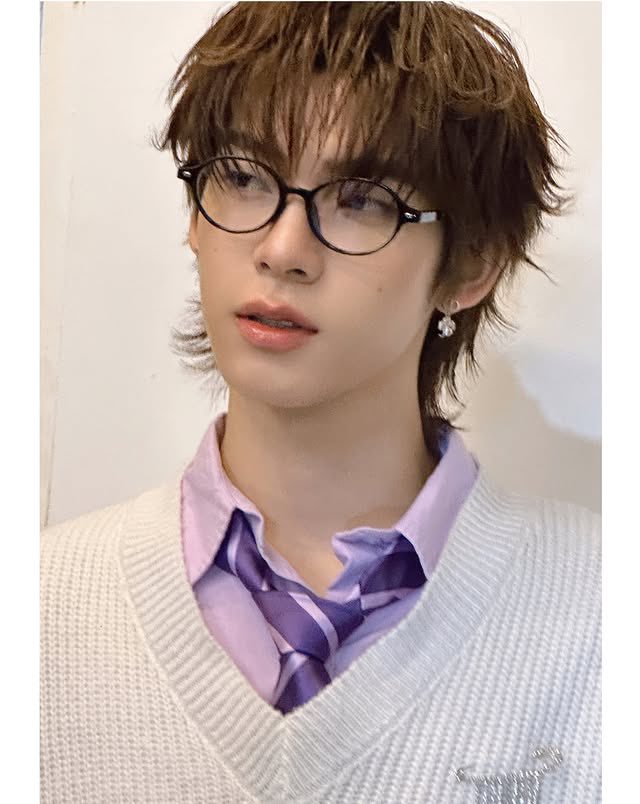 CRUSH ON TEETEE tweet media