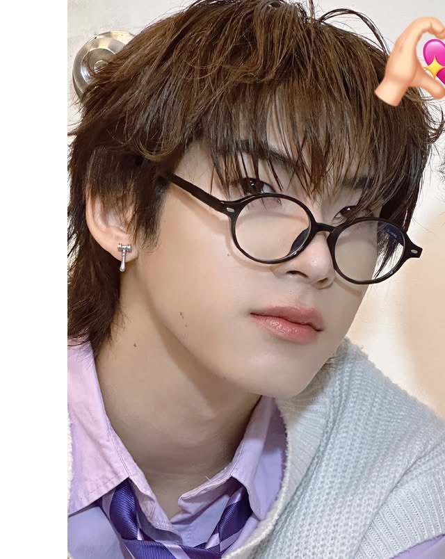 CRUSH ON TEETEE tweet media