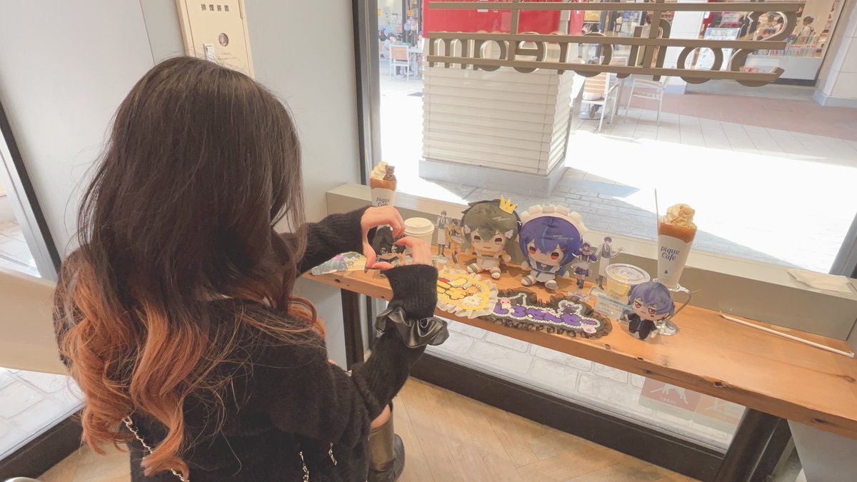rauu_1203's tweet photo. 2日間ずーーーっと笑いっぱなしでさいっこうに楽しかった.ᐟ.ᐟ素敵なイベントに出てくれてありがとうჱ̒՞ ̳ᴗ ̫ ᴗ ̳՞꒱❤︎
2日目はℛちゃんと惑星ループの歌みたの概念コーデしたよ~🎀🪄ꕀ𖤐 ̖́-

 #ニコニコ超会議２０２６  #女研
 #ニキが謁見します  #しろせんせー 
@rrn_0307 https://t.co/8Xkm6PgrfD