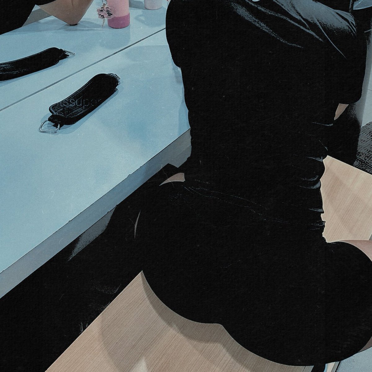 ⋆˖⁺‧𝐄𝗦𝗖𝗔𝗥𝗔𝗕𝗔𝗝𝗢 tweet media