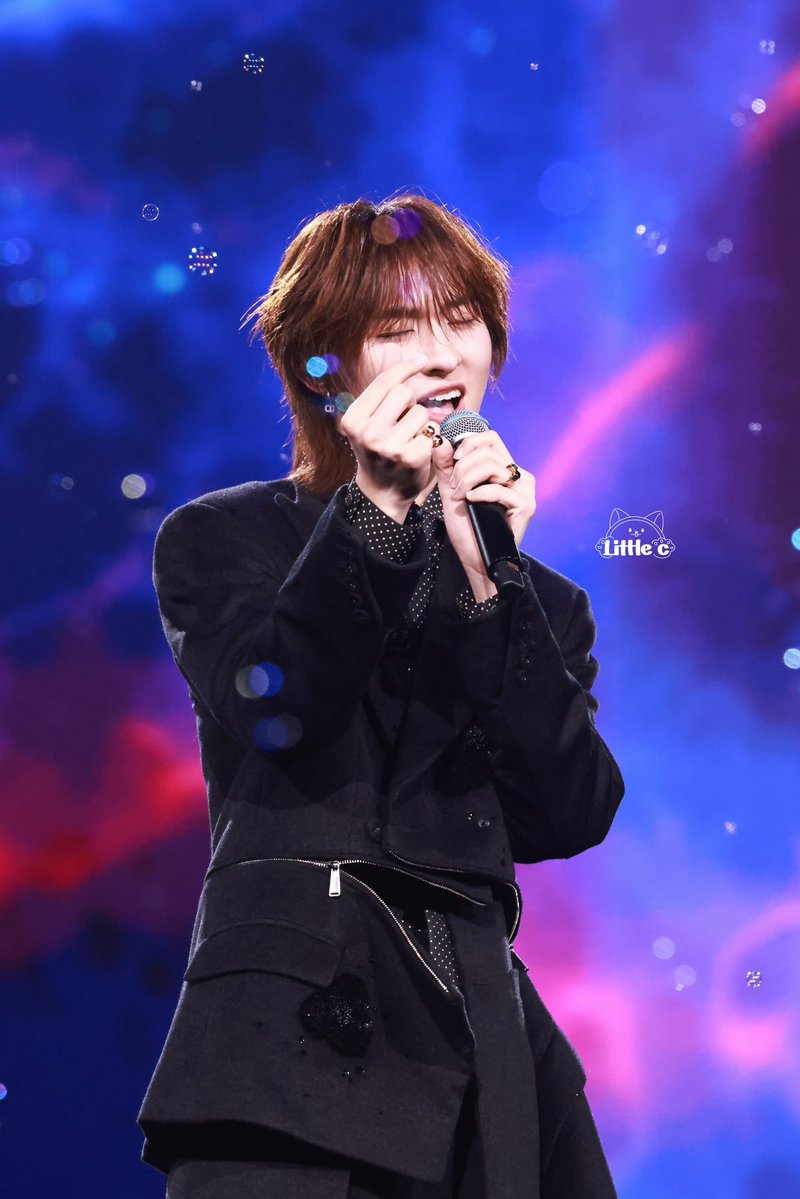 Little.c tweet media