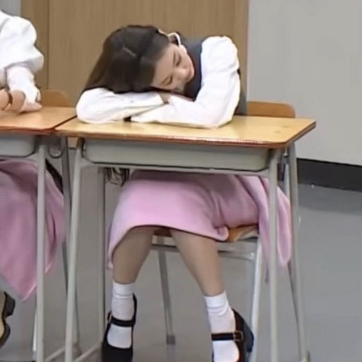 추종자 tweet media