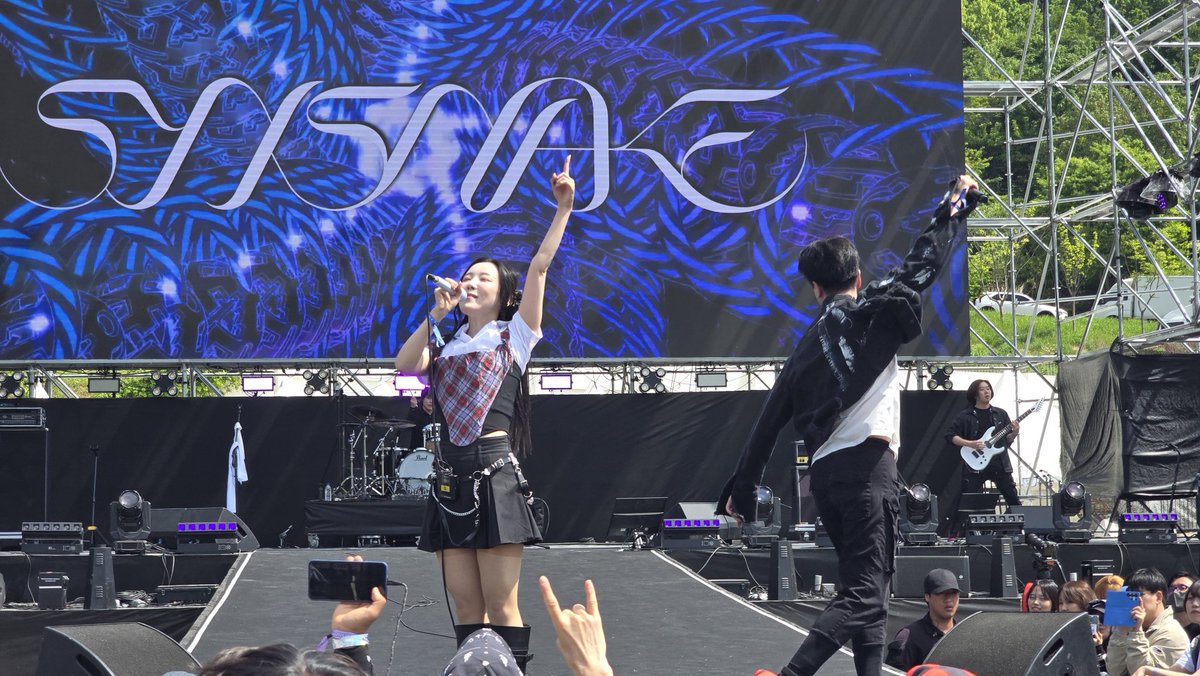 heojincheo11575's tweet photo. 2026.04.26 ํ์ด๋ก๋ฝํ์คํฐ๋ฒ
์ ์ค๋ค์ดํฌ
#Synsnake https://t.co/oABXG4NNsW