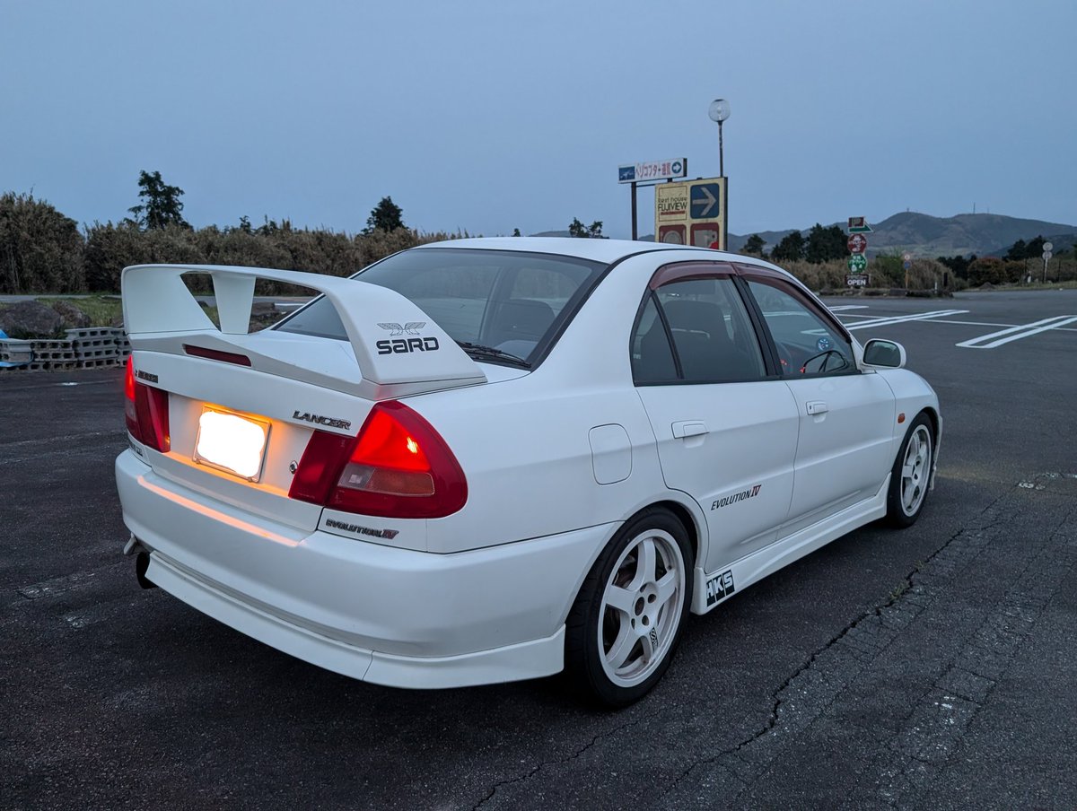 走場四駆郎 tweet media