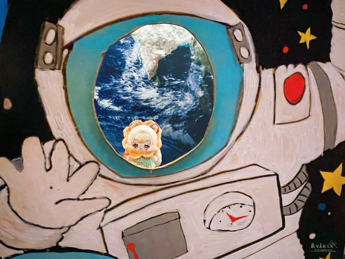 llodacoc's tweet photo. 宇宙を感じましょうハムスちゃん！！

「お！じだいはスペースハムスだな」 https://t.co/u25vSZtcBW