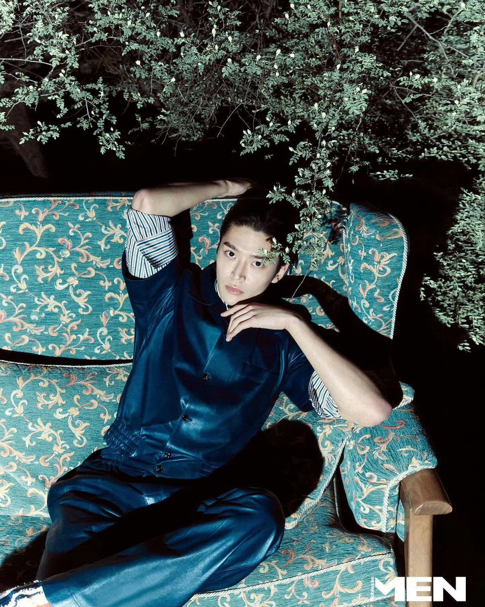 爱云云 tweet media