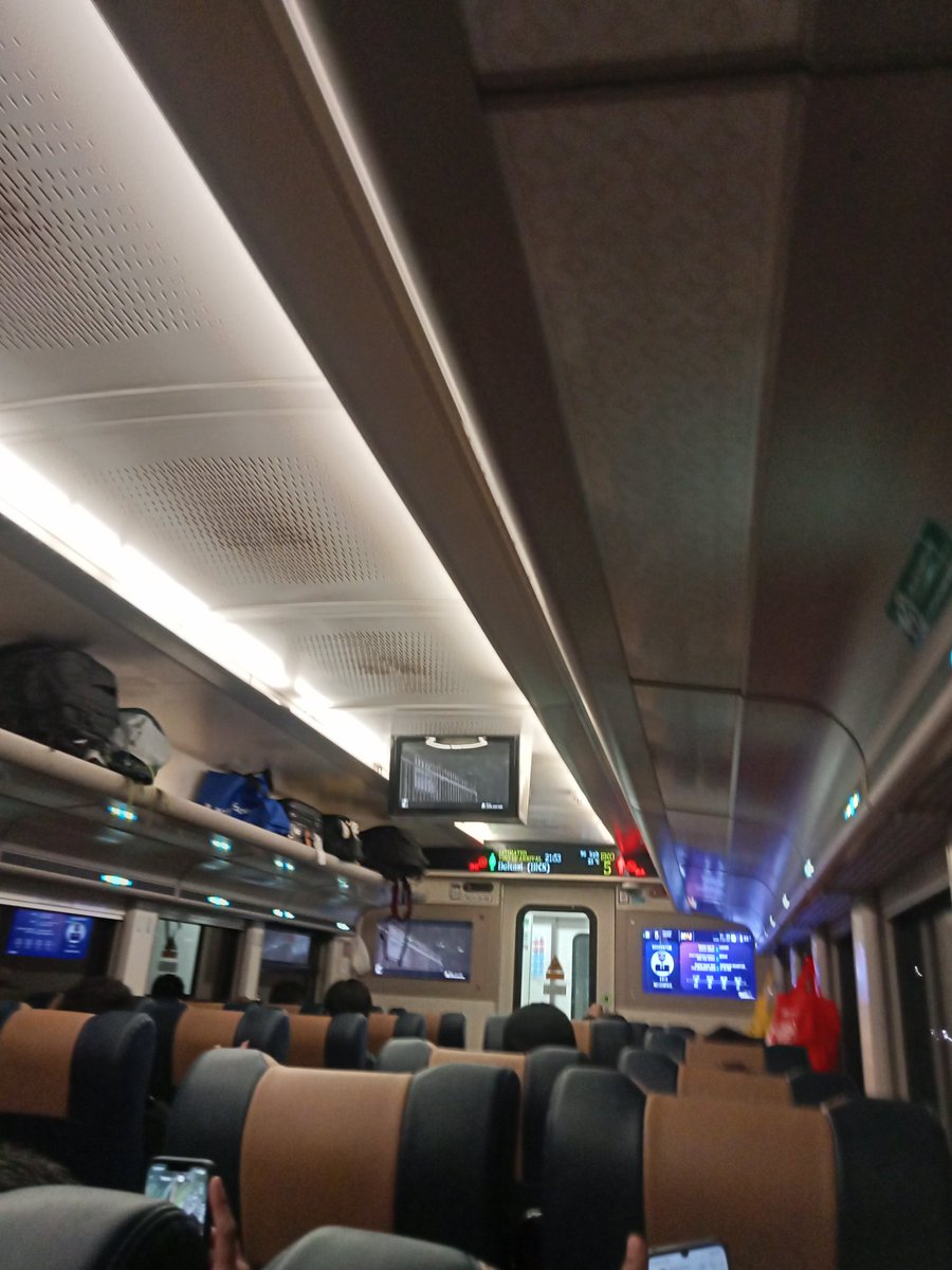 𝓹𝓲𝔀𝓪 tweet media