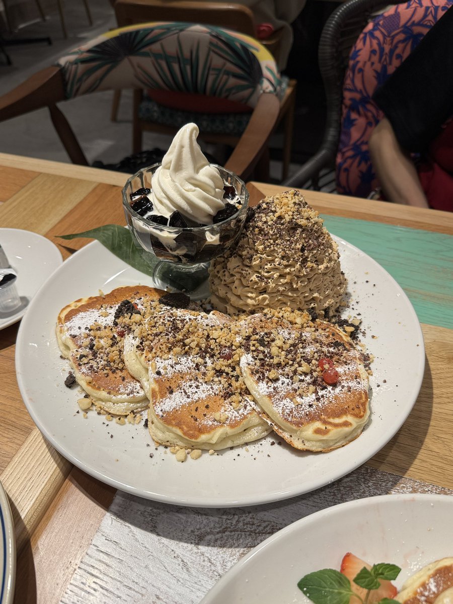 AlphaVenus_fan's tweet photo. アルファーズ勝利！
からの、パンケーキ！
#越谷アルファーズ
#AlphaVenus
#アルファヴィーナス https://t.co/ycKW3aVWT9