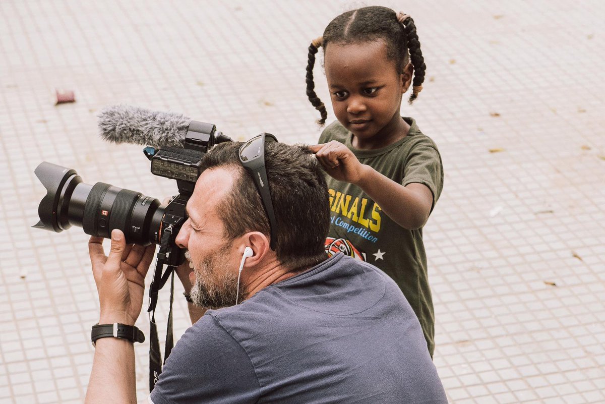 Luis de Vega tweet media