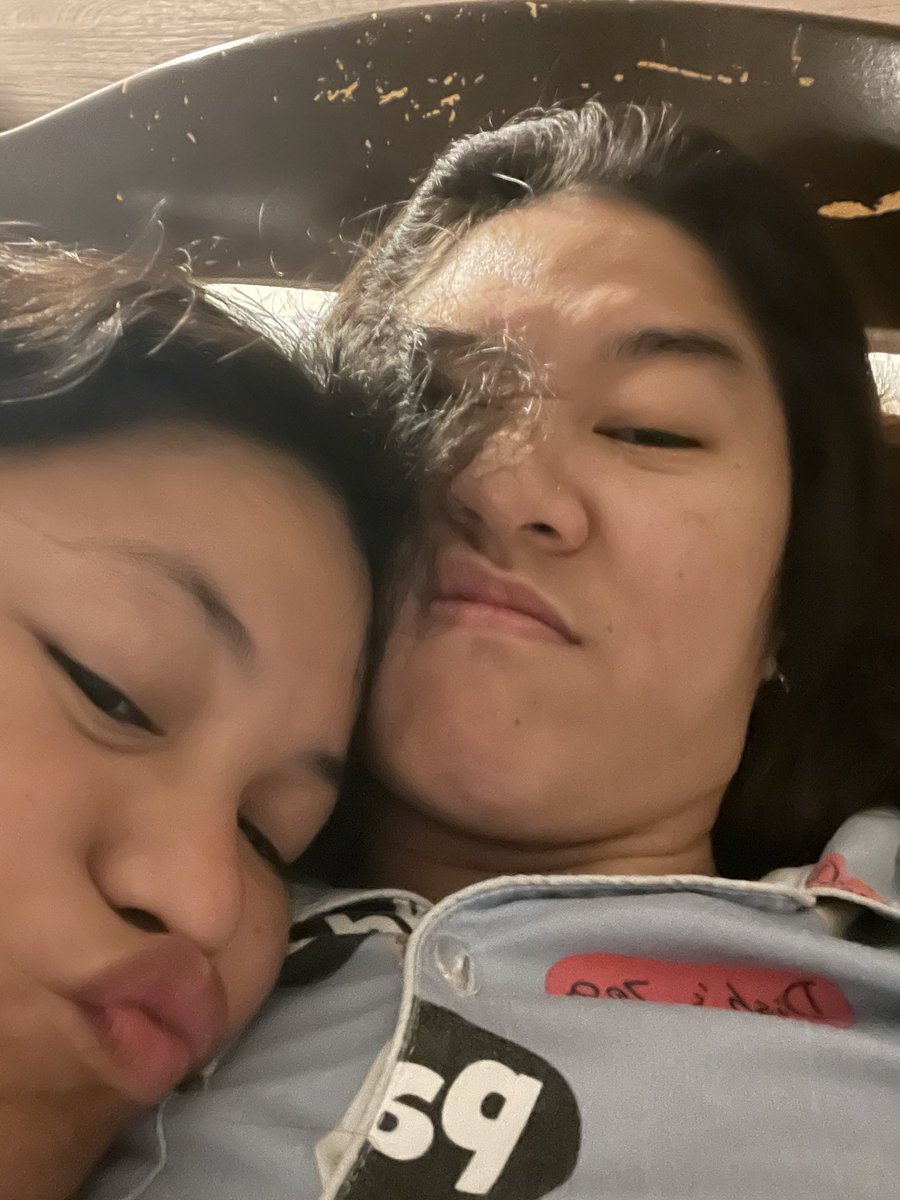 sapphickaz's tweet photo. Sike were still tgt https://t.co/4gqg9p909F