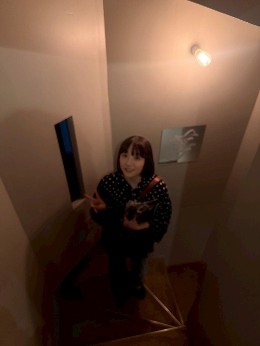 日菜子 tweet media