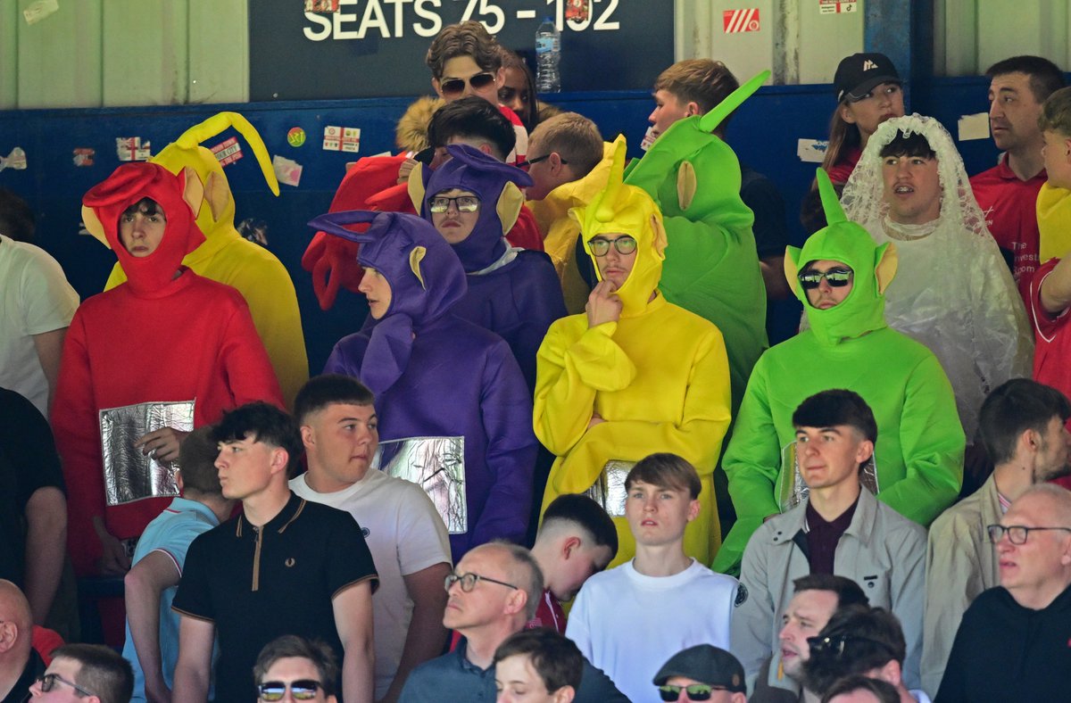 BarnsleyFC's tweet photo. Supporter photos 📸

Thank you for your loud and passionate support on the road yesterday, Reds ❤️ https://t.co/keKSlJ0LGD