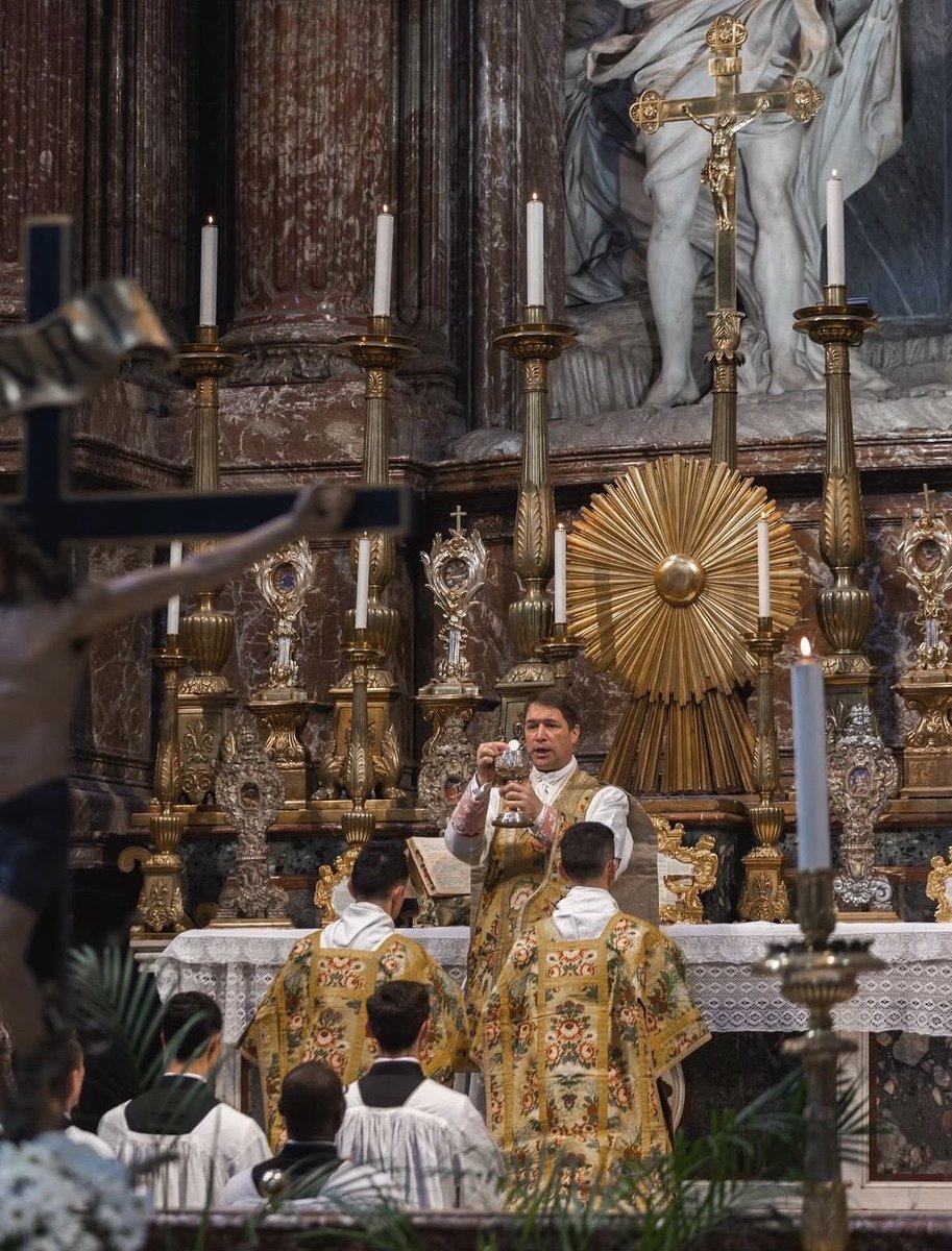 Catholic Manhood ❤️‍🔥 tweet media