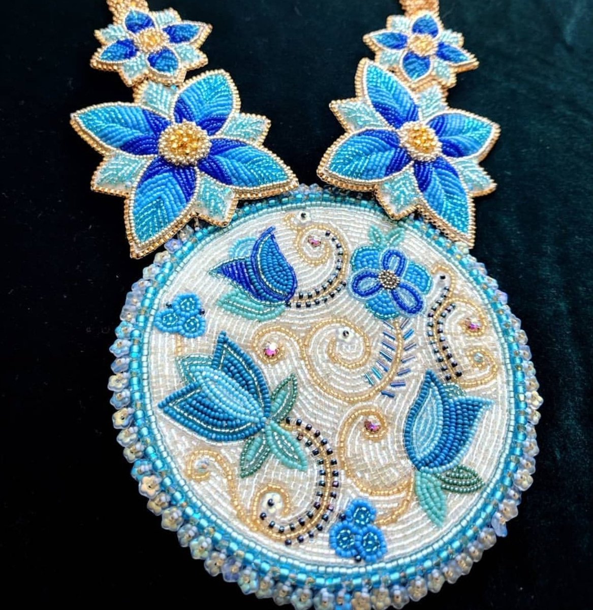 #WOMENSART tweet media