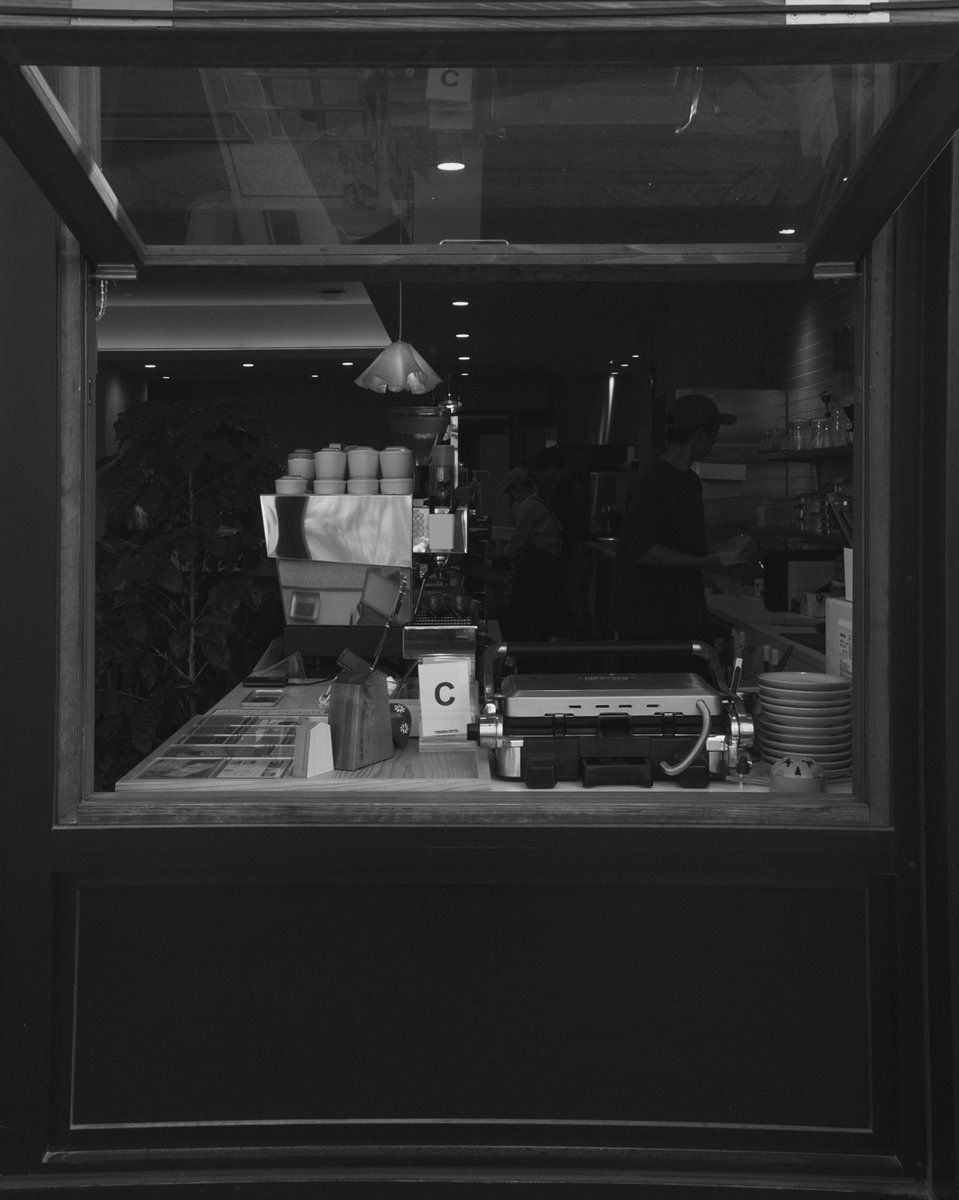 ninatarou27's tweet image. #streetsnap #monochrome