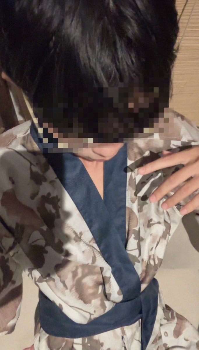 •แมวจร• tweet media