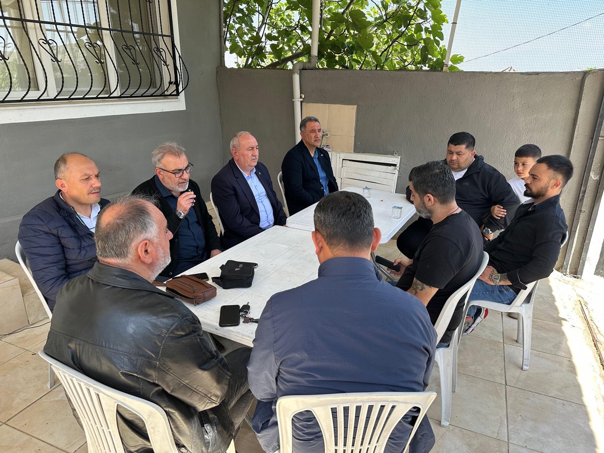 📍Taziye Ziyareti 

Özgür Mahallemizde vefat eden merhume Cangül Özçelik Hanımefendinin ailesine taziye ziyaretinde bulunduk.

Merhumeye Allah’tan rahmet; ailesine, sevenlerine sabır ve başsağlığı diliyorum.
Mekanı cennet olsun.