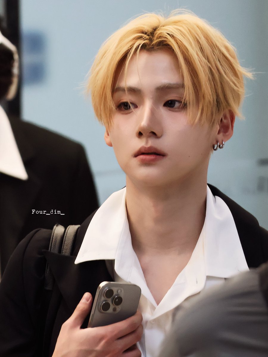 Four_dim_'s tweet photo. 260426 ICN

#상원 #SANGWON 
#이상원 
#ALD1 #ALPHADRIVEONE
#알파드라이브원 https://t.co/Lq93ksTvO6