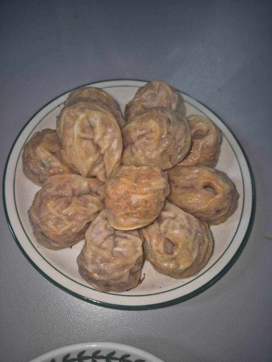 밥동국이 tweet media