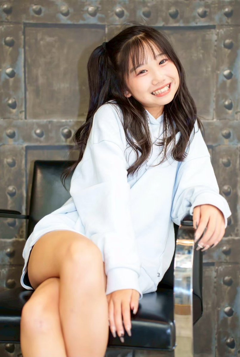 4×stAr5(シスタ) tweet media