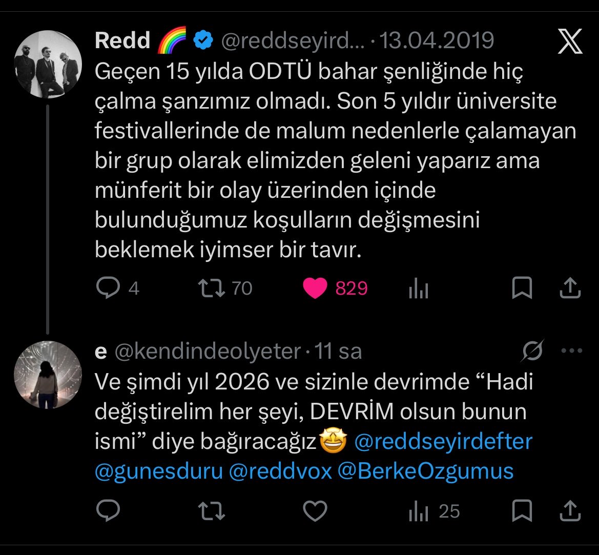 e tweet media