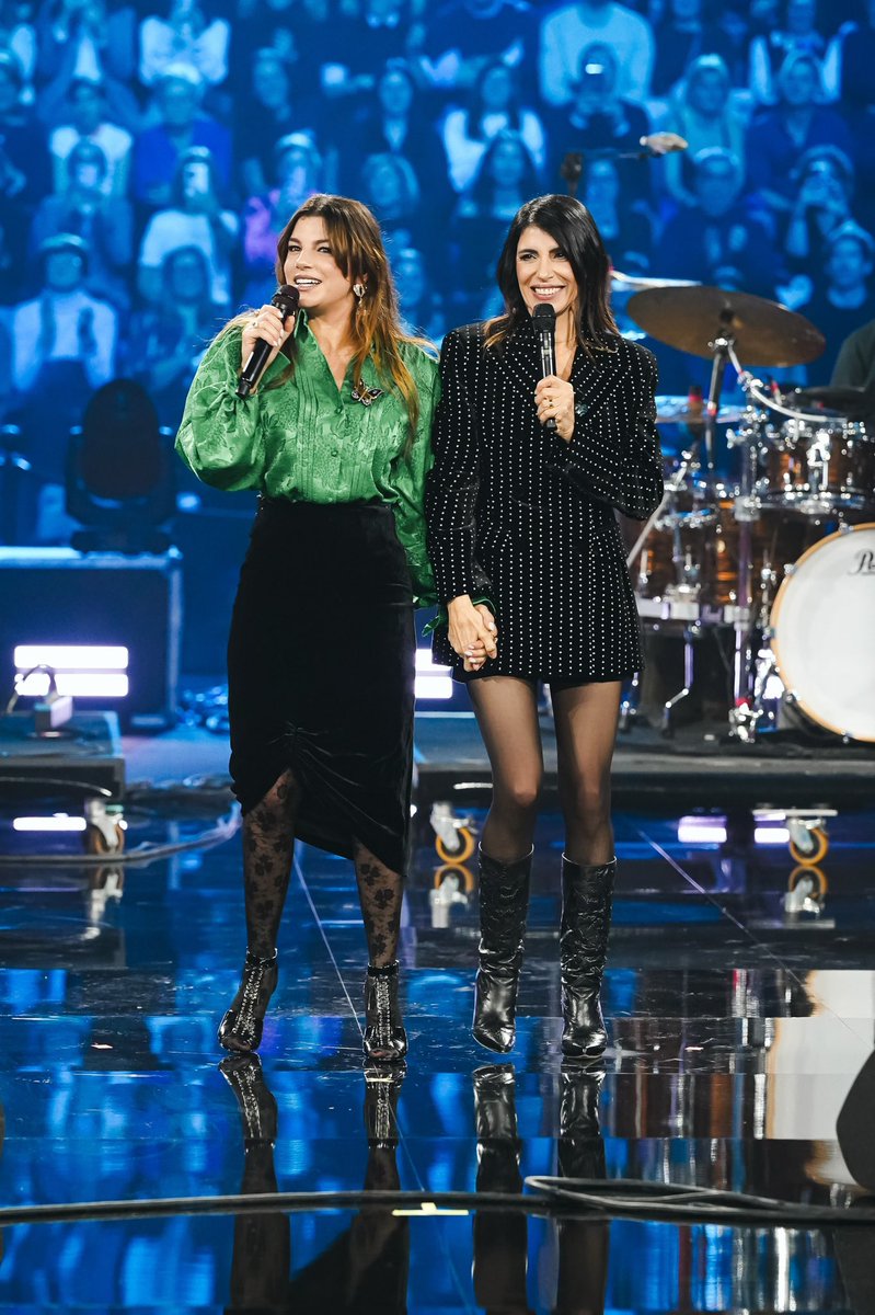 Emma Marrone tweet media