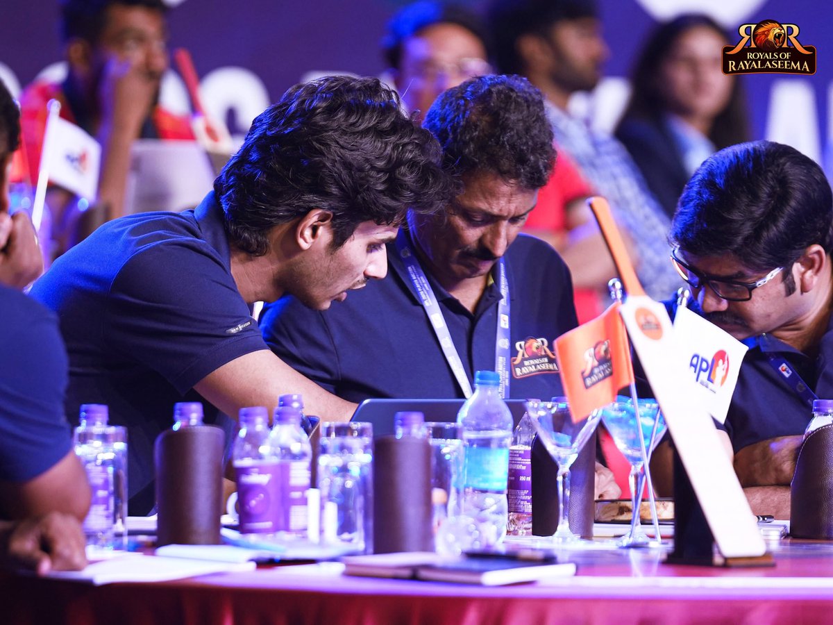 Royals of Rayalaseema tweet media