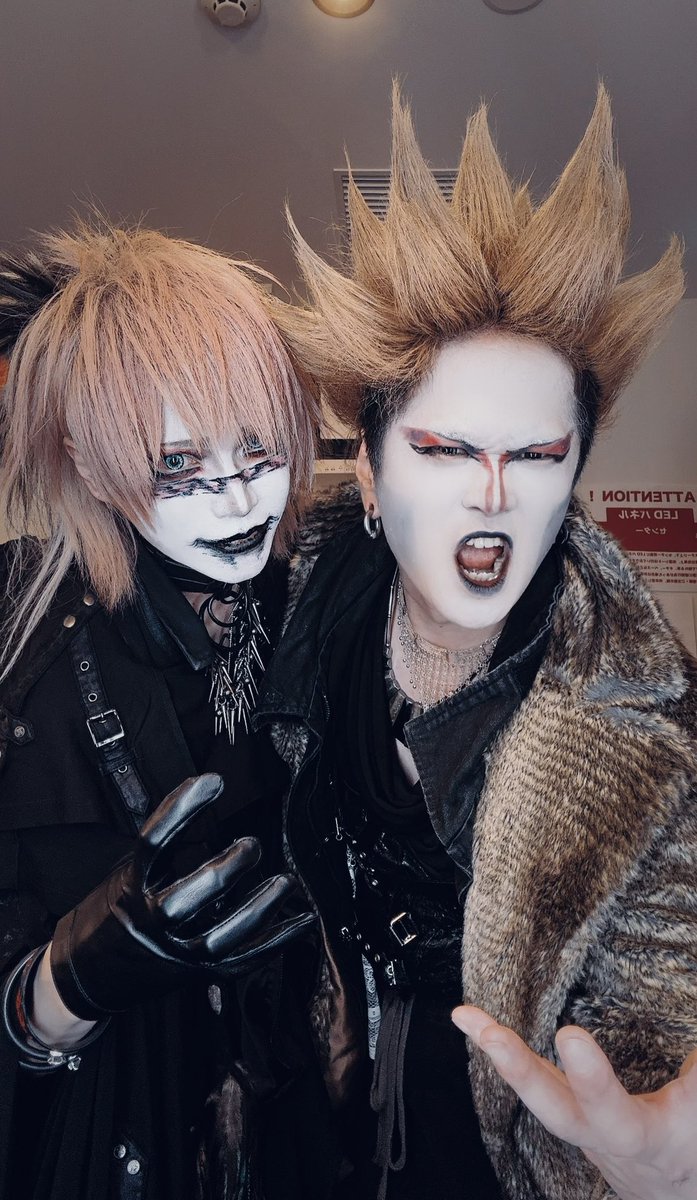 剣 Guitarist tweet media
