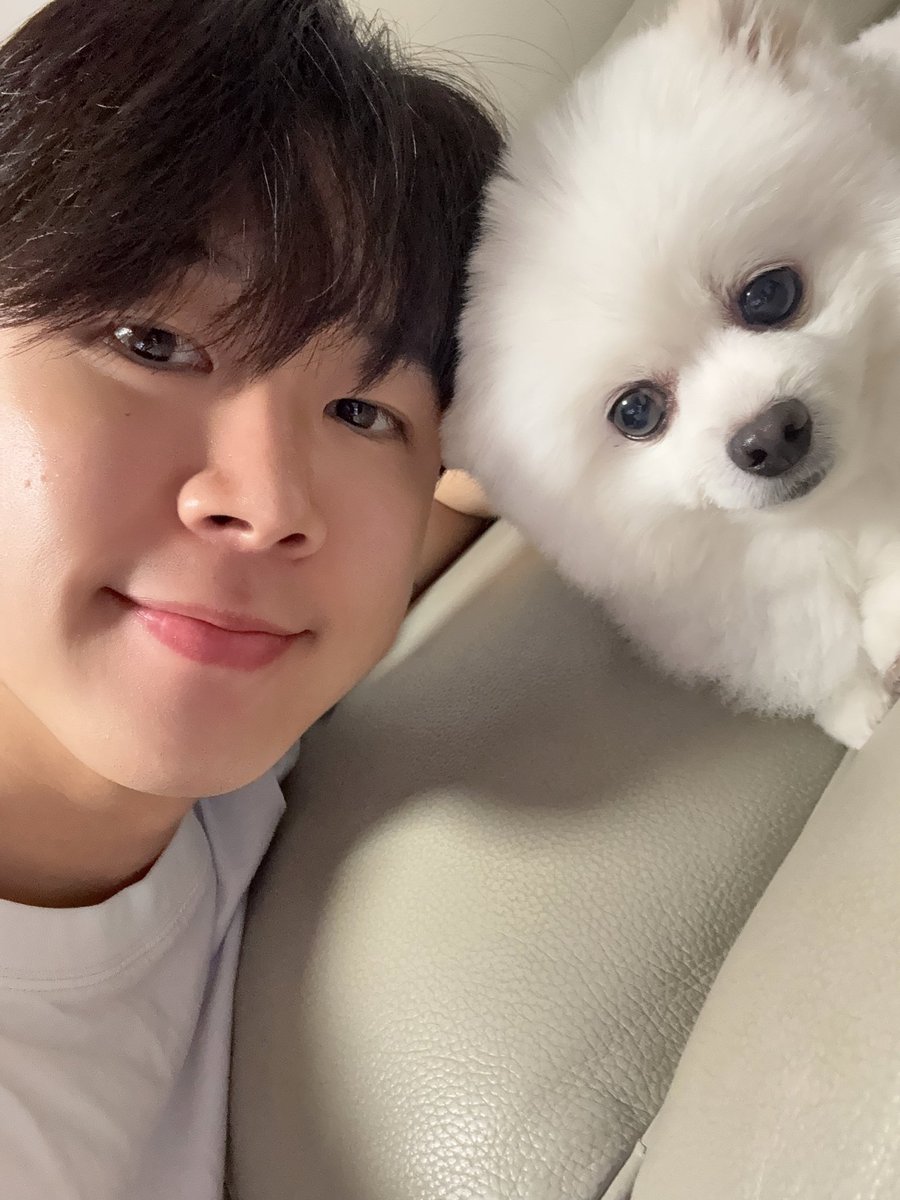 동현(DONGHYUN) tweet media