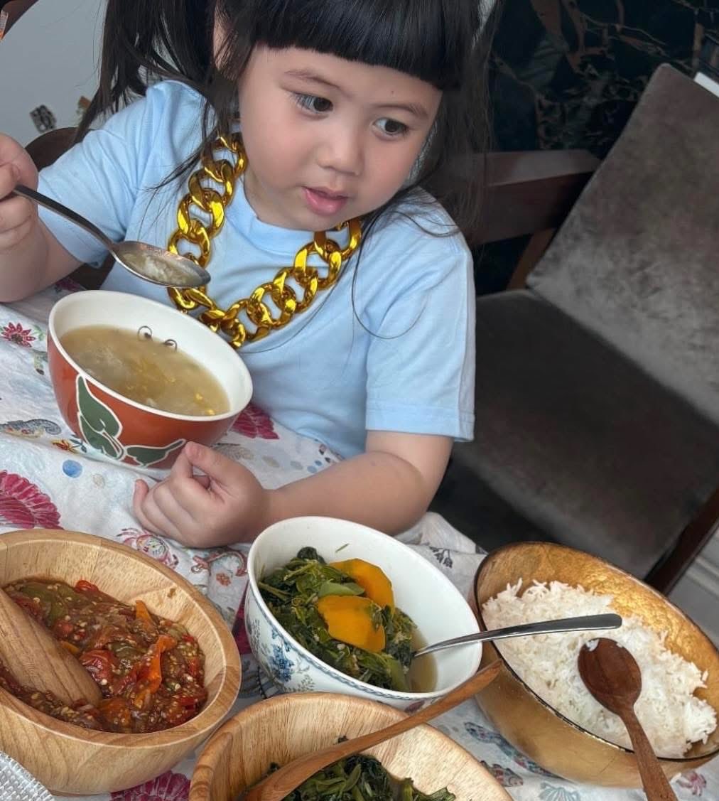 ` 마 크 잭 슨 . tweet media