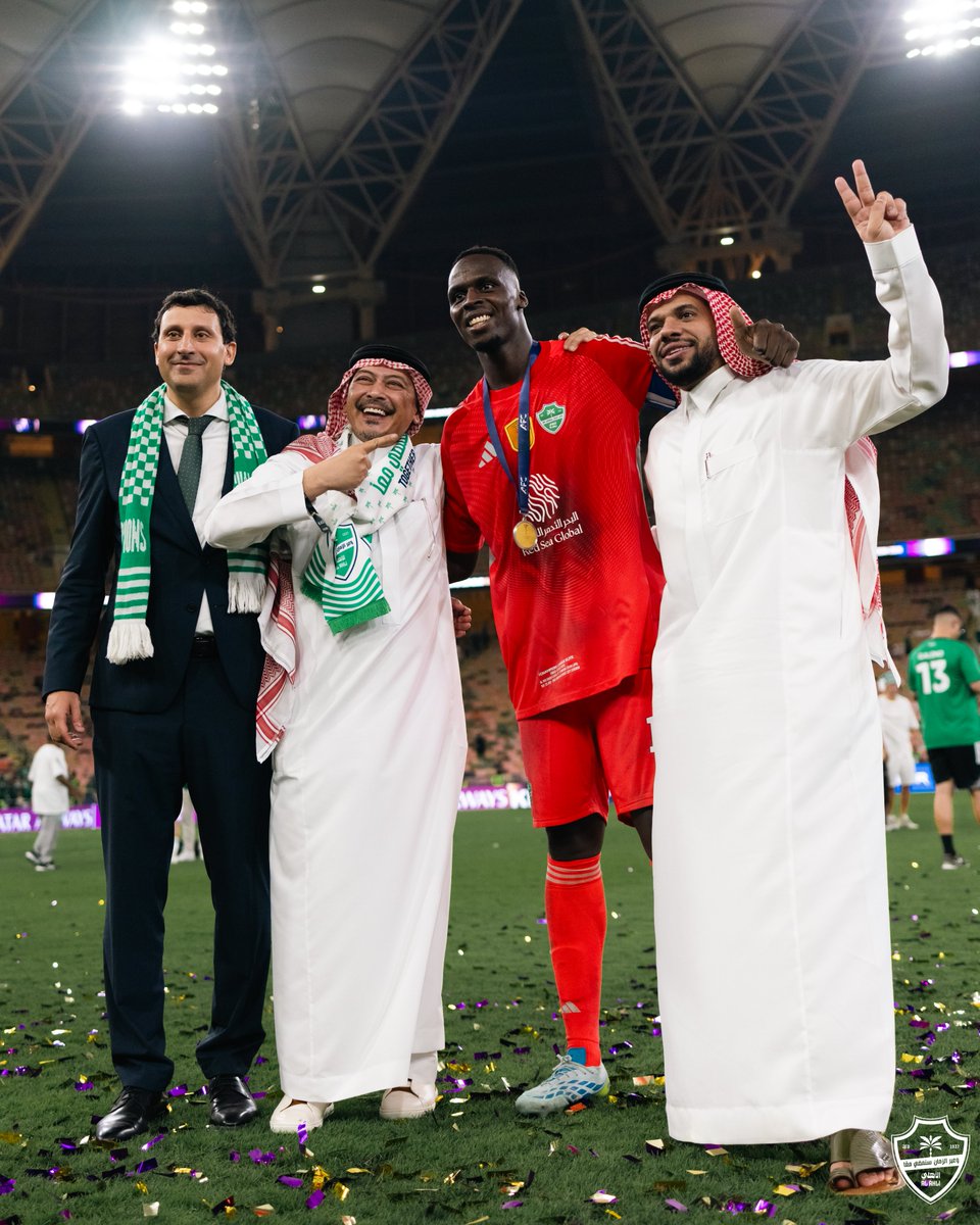 النادي الأهلي السعودي tweet media